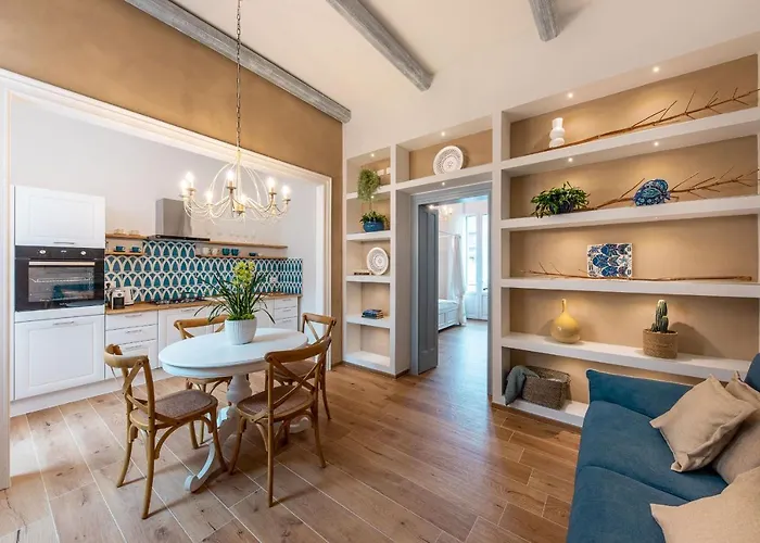 Regina Minor * Monopoli